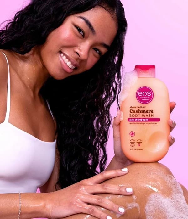 Eos Cashmere Pink Champagne Body Wash – 473ml