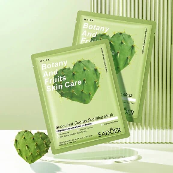 Sadoer Fruit Face Mask - Moisturizing &amp; Hydrating Facial Mask for Glowing, Soft Skin